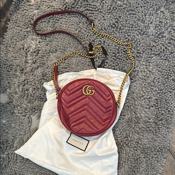 Gucci Red Crossbody Bag - Picture 2 of 5